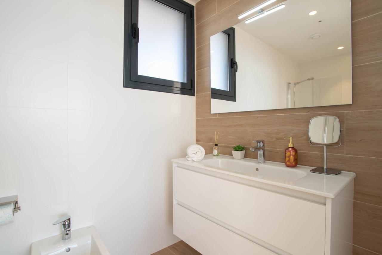Modern Sea Front Reef Apartment Alicante Luaran gambar