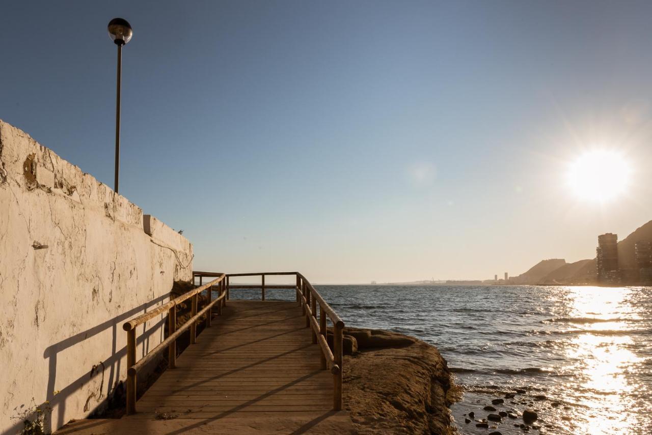 Modern Sea Front Reef Apartment Alicante Luaran gambar